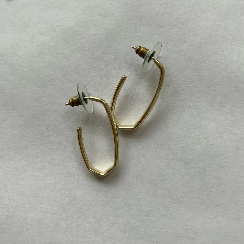 Kendra Scott Earring